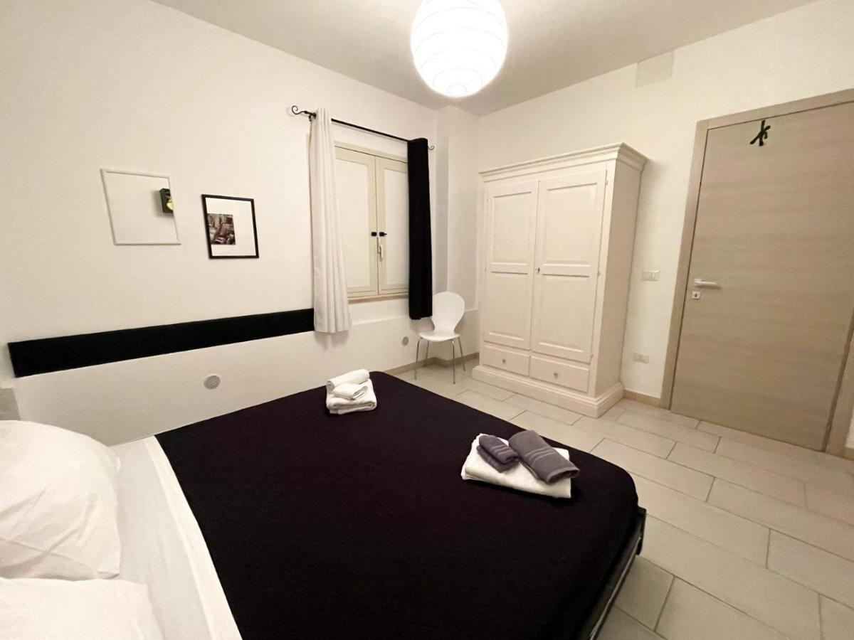 Ferienwohnung Red Ginger Oristano Exterior foto
