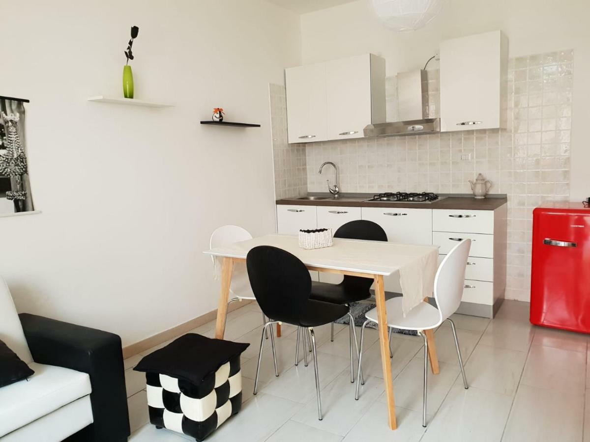 Ferienwohnung Red Ginger Oristano Exterior foto